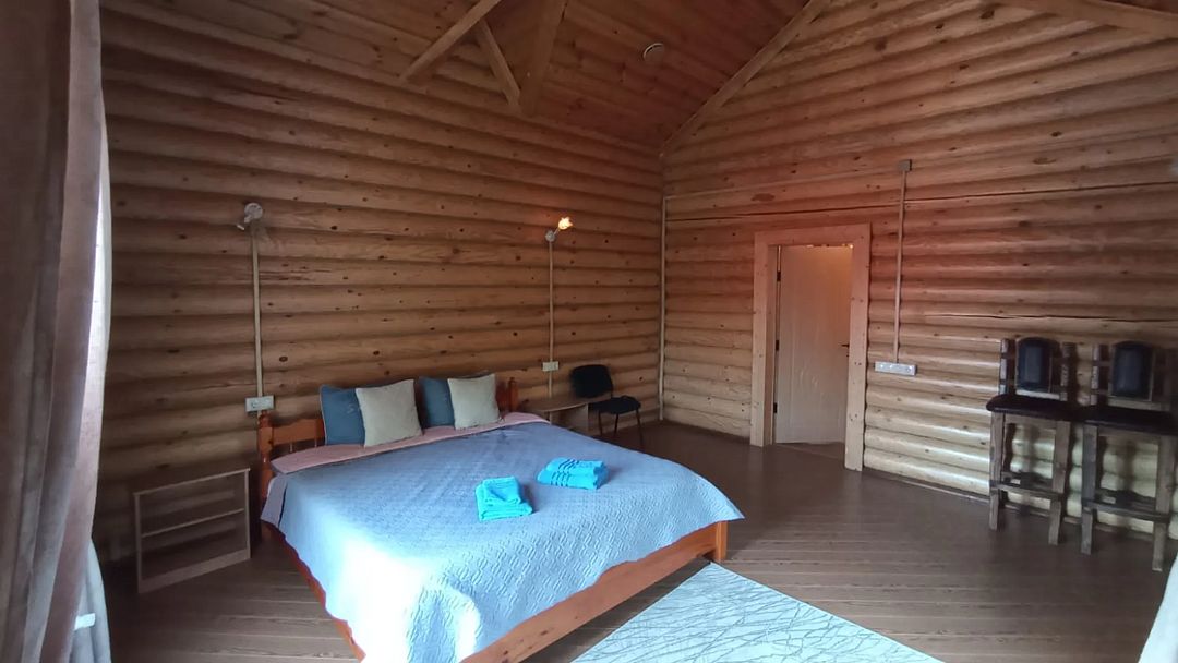 Дом 4-местный 4-комнатный (107)