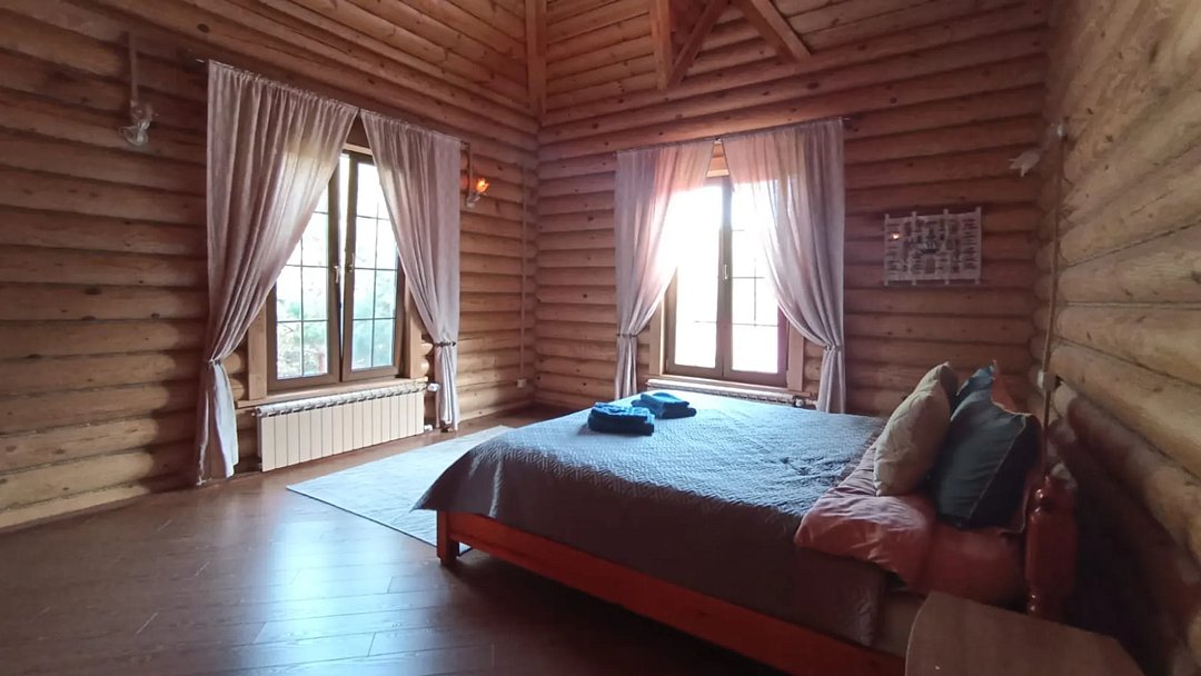 Дом 4-местный 4-комнатный (107)