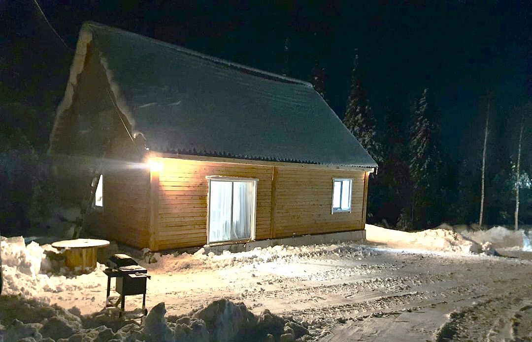 Гостевой дом Рябинка (Шерегеш), Шерегеш, Кемеровская область