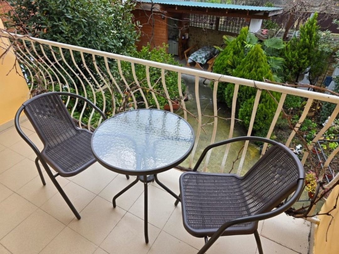 Стандартный 3-местный 1-комнатный (с балконом)