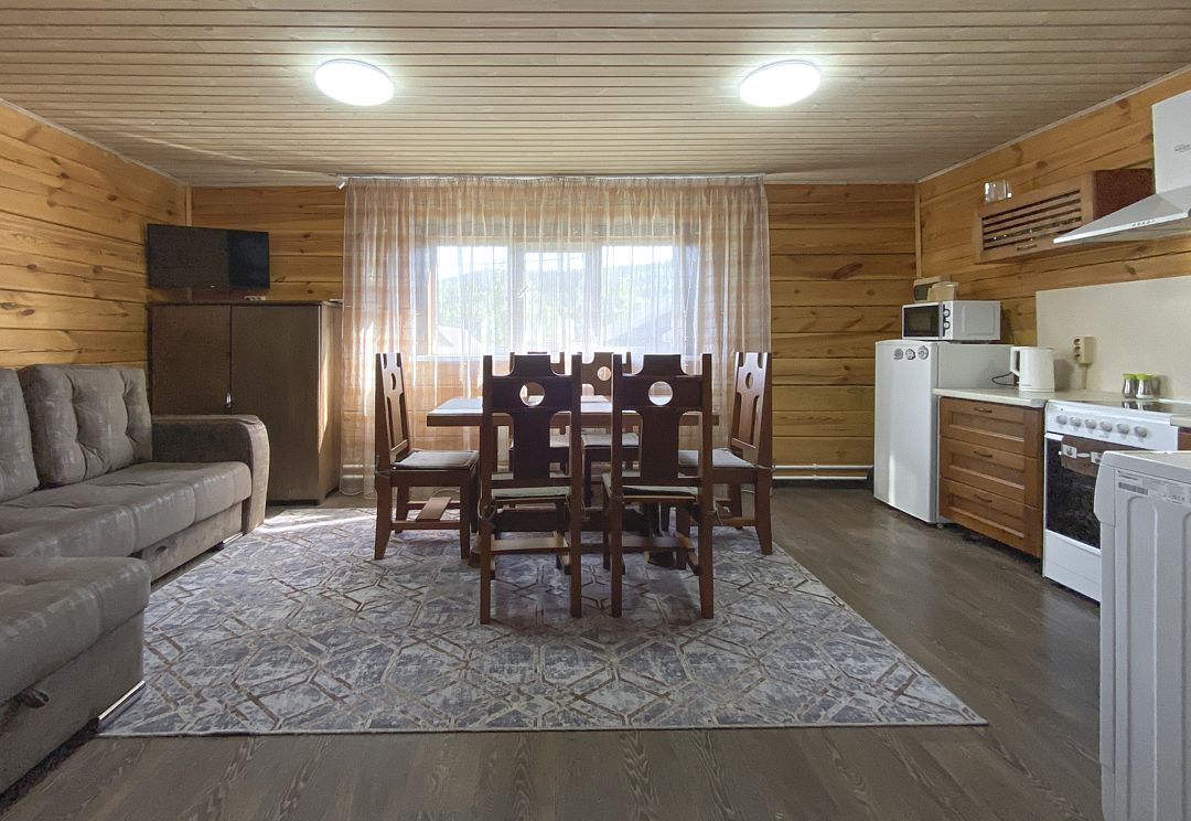 Дом 6-местный