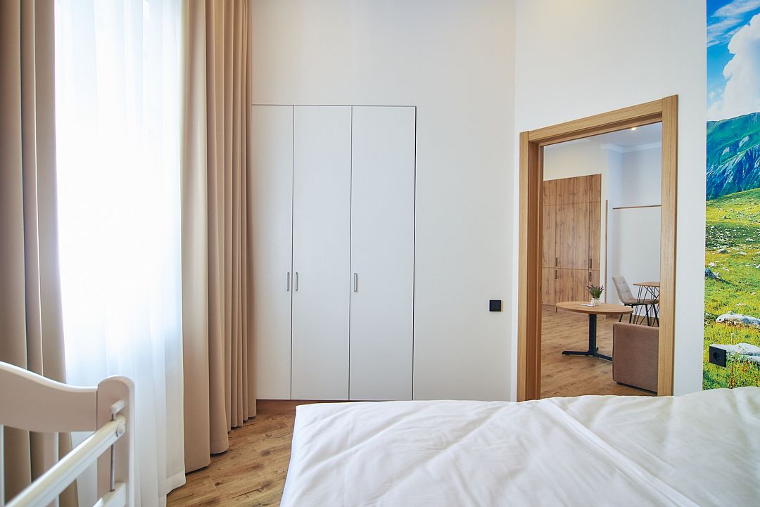 Апартаменты 2-местный 2-комнатный (с одной спальней)