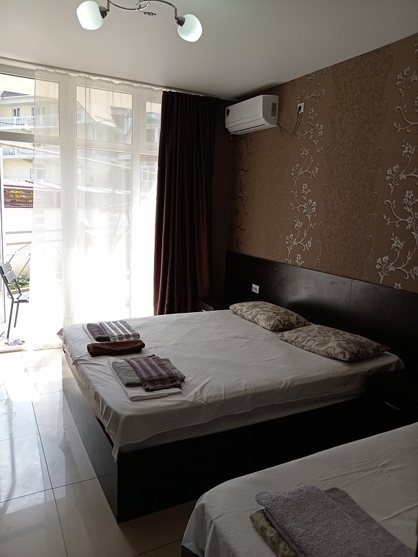 Полулюкс 3-местный (без балкона)