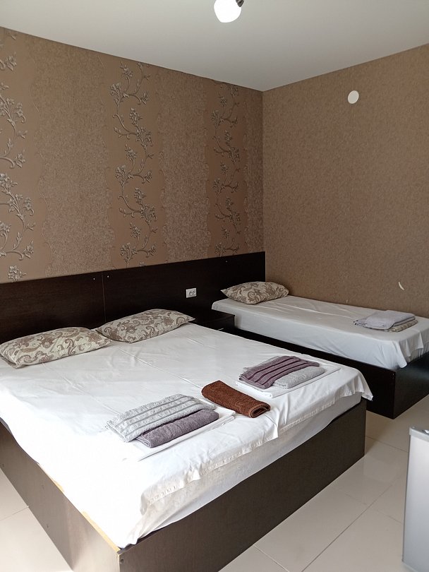 Полулюкс 3-местный (без балкона)