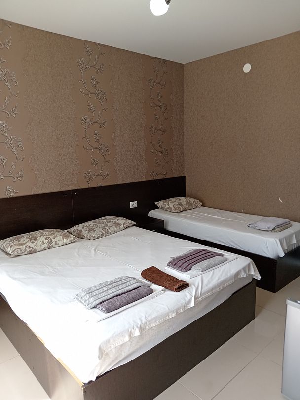 Полулюкс 3-местный (без балкона)