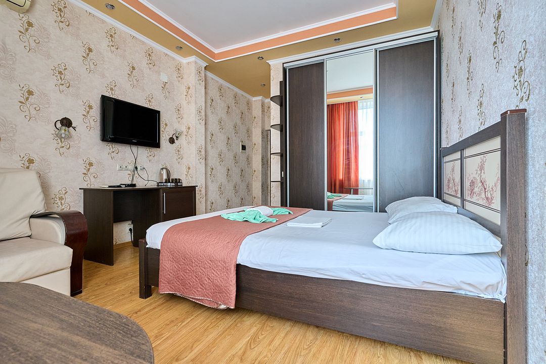 Стандартный 4-местный 2-комнатный