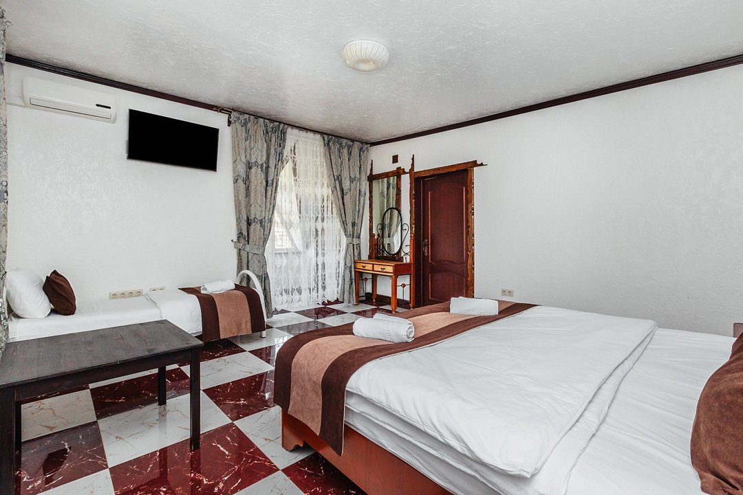 Апартаменты 10-местный 5-комнатный (№106)