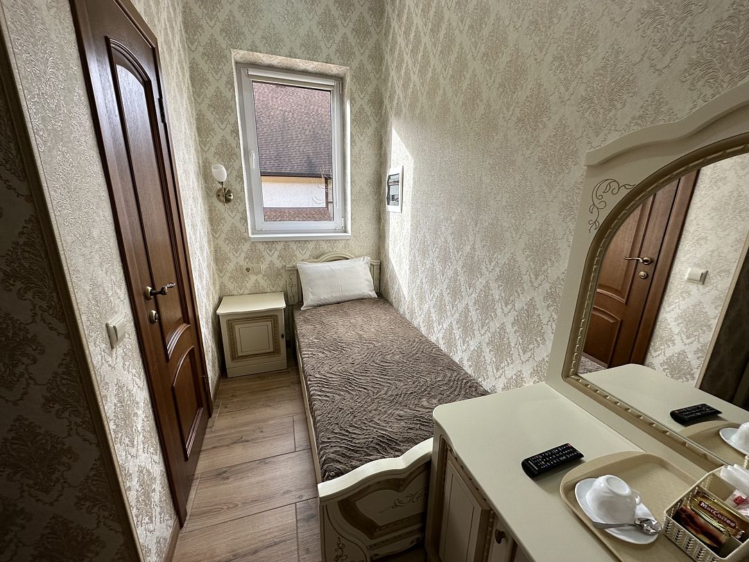 Стандартный 1-местный