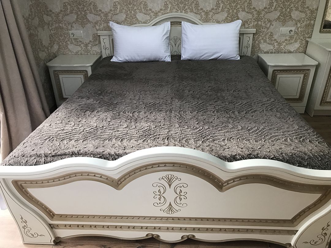 Стандартный 3-местный (с видом на горы)