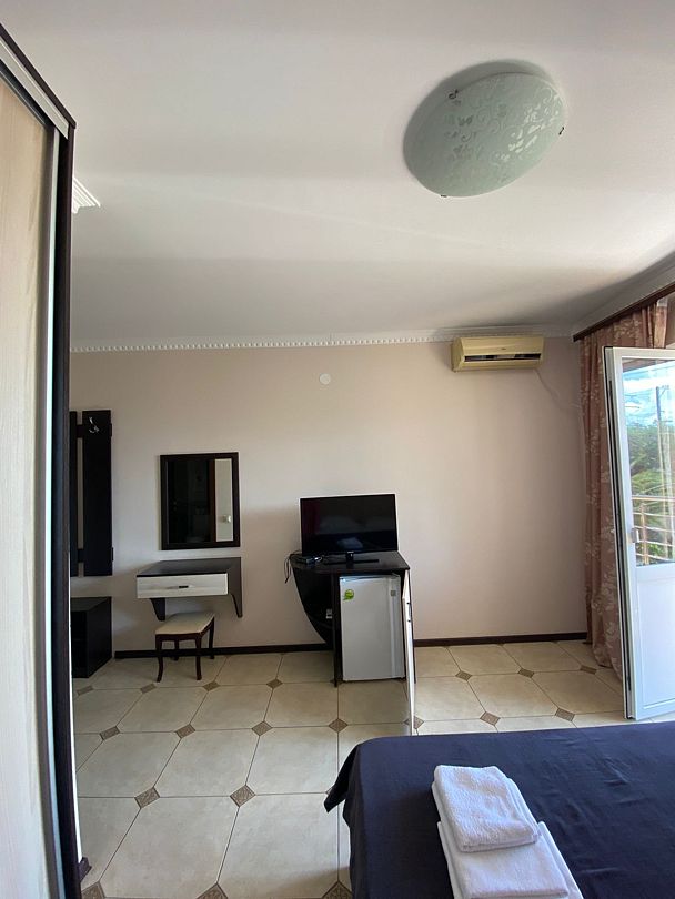 Стандартный 2-местный (с балконом)