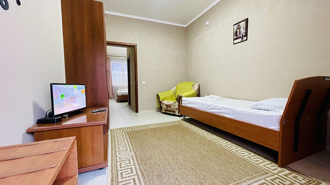 Стандартный 4-местный 2-комнатный