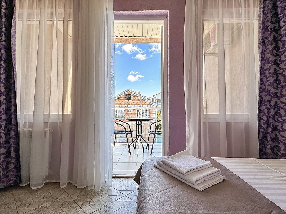 Стандартный 2-местный (с балконом)