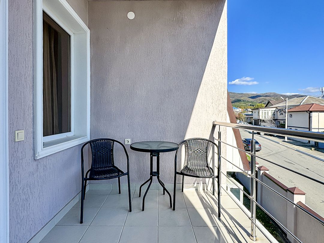 Стандартный 2-местный (с балконом)