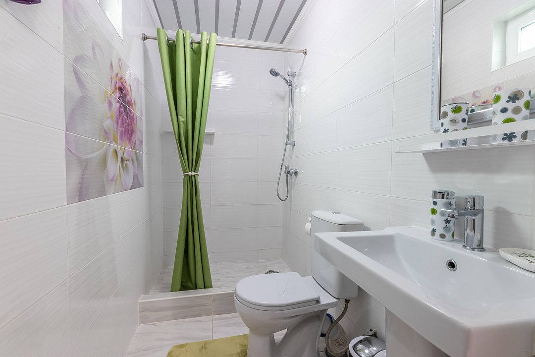 Стандартный 4-местный 2-комнатный (Французский)