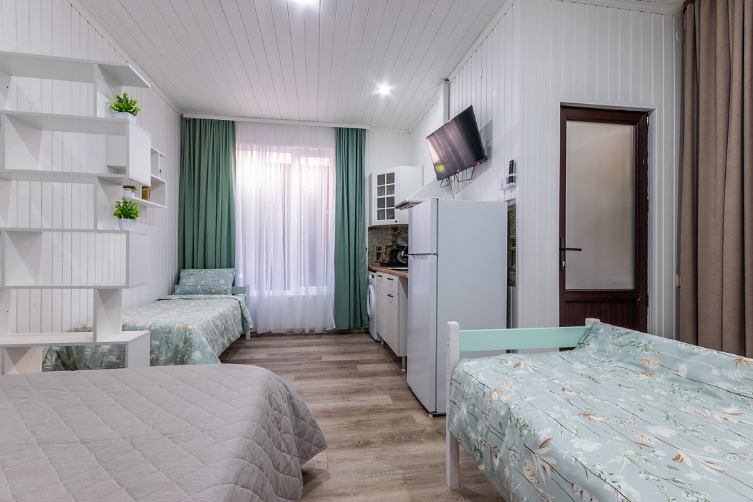 Студия 4-местный