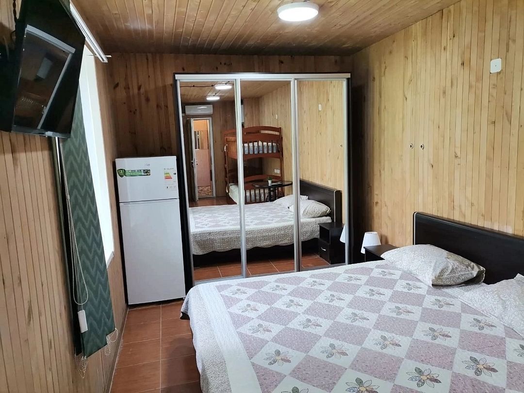 Номер 4-местный 1-комнатный (1 этаж)