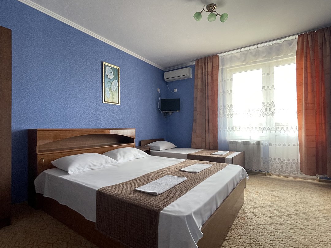 Семейный 5-местный 1-комнатный (с балконом)