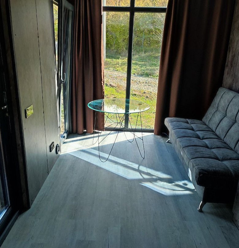 Домик 4-местный 2-комнатный (№4)