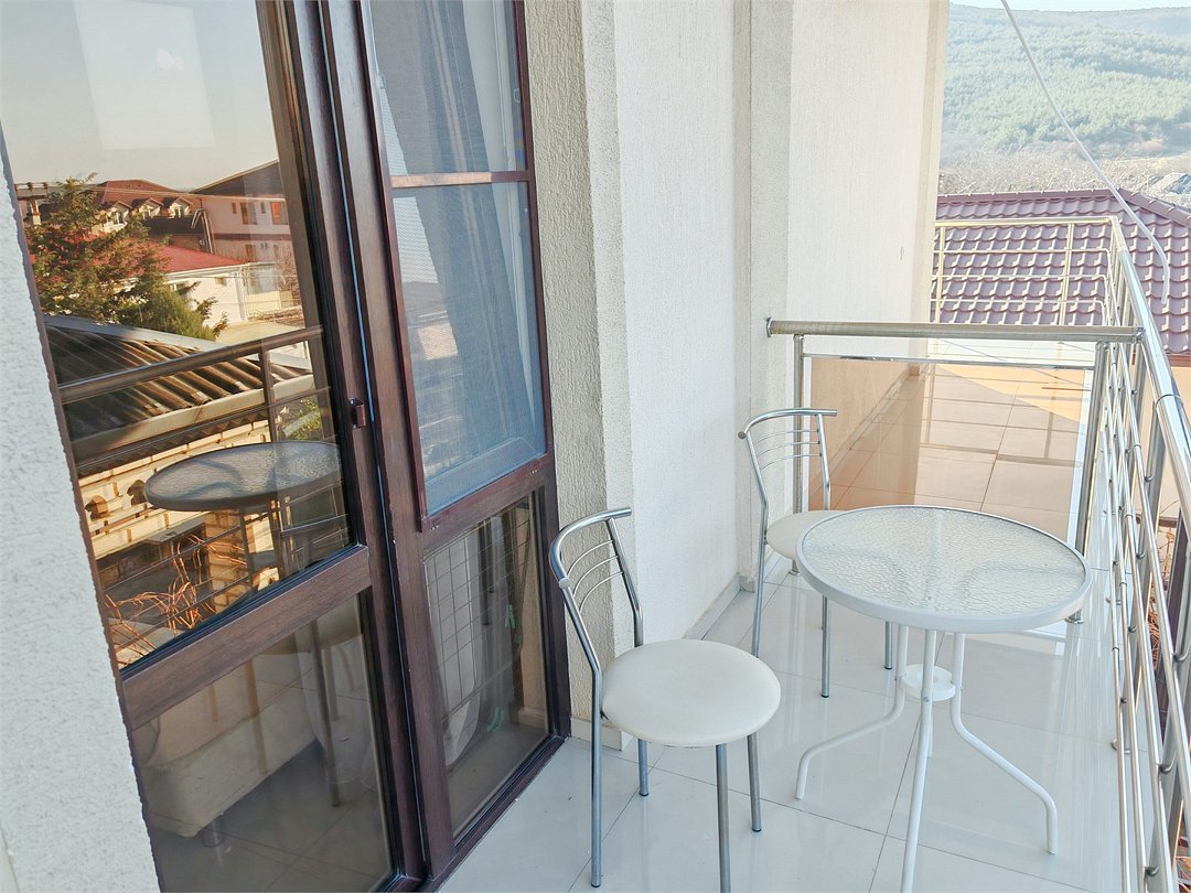 Номер 3-местный (с балконом)