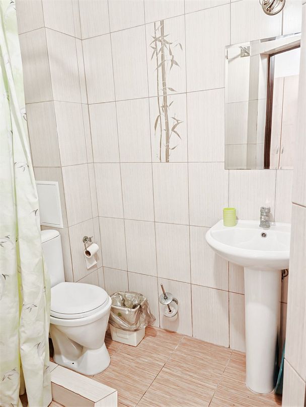 Номер 4-местный (с балконом)