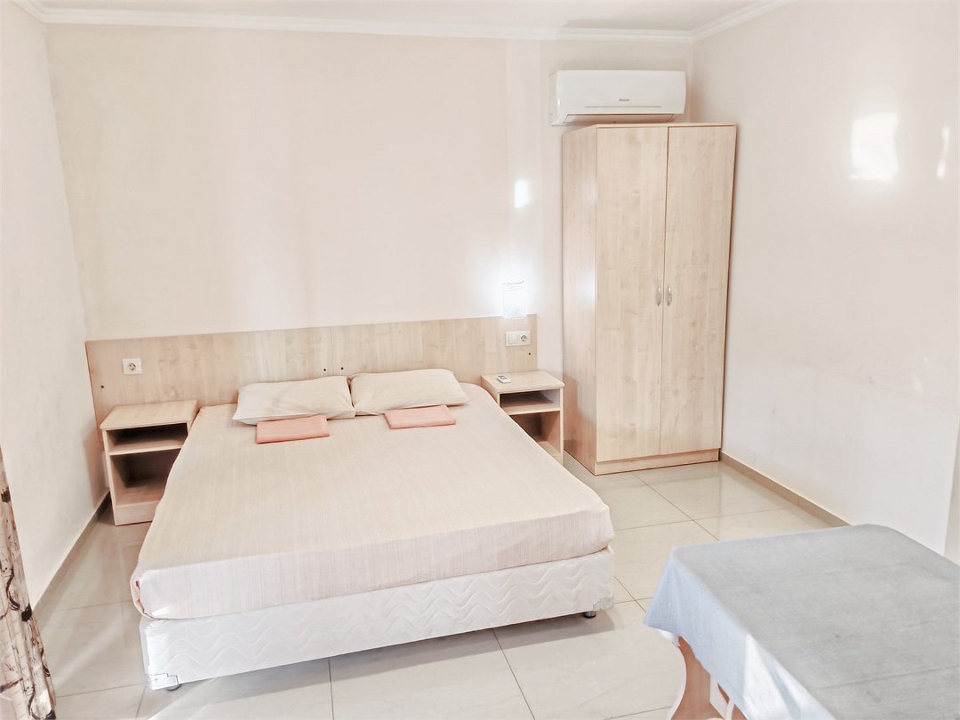 Семейный 4-местный 2-комнатный (с кухней)