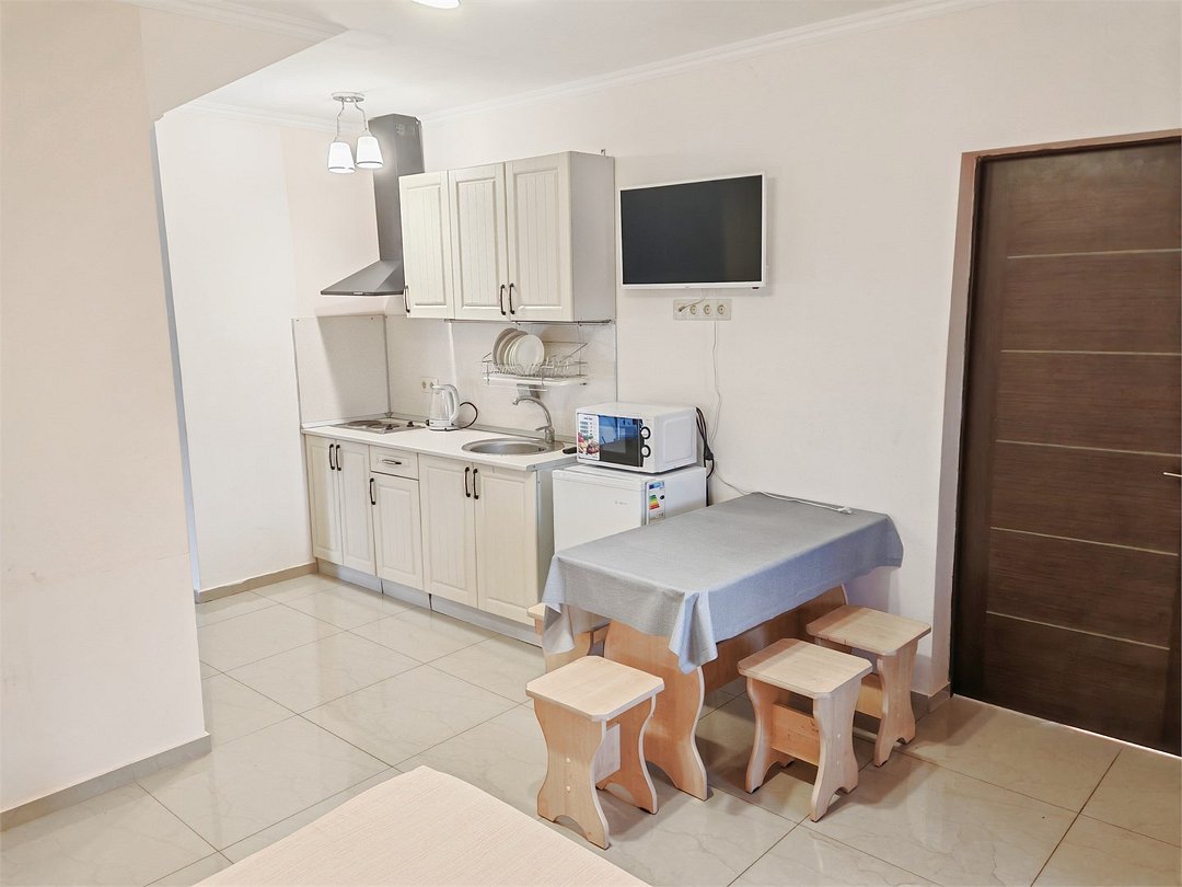 Семейный 4-местный 2-комнатный (с кухней)