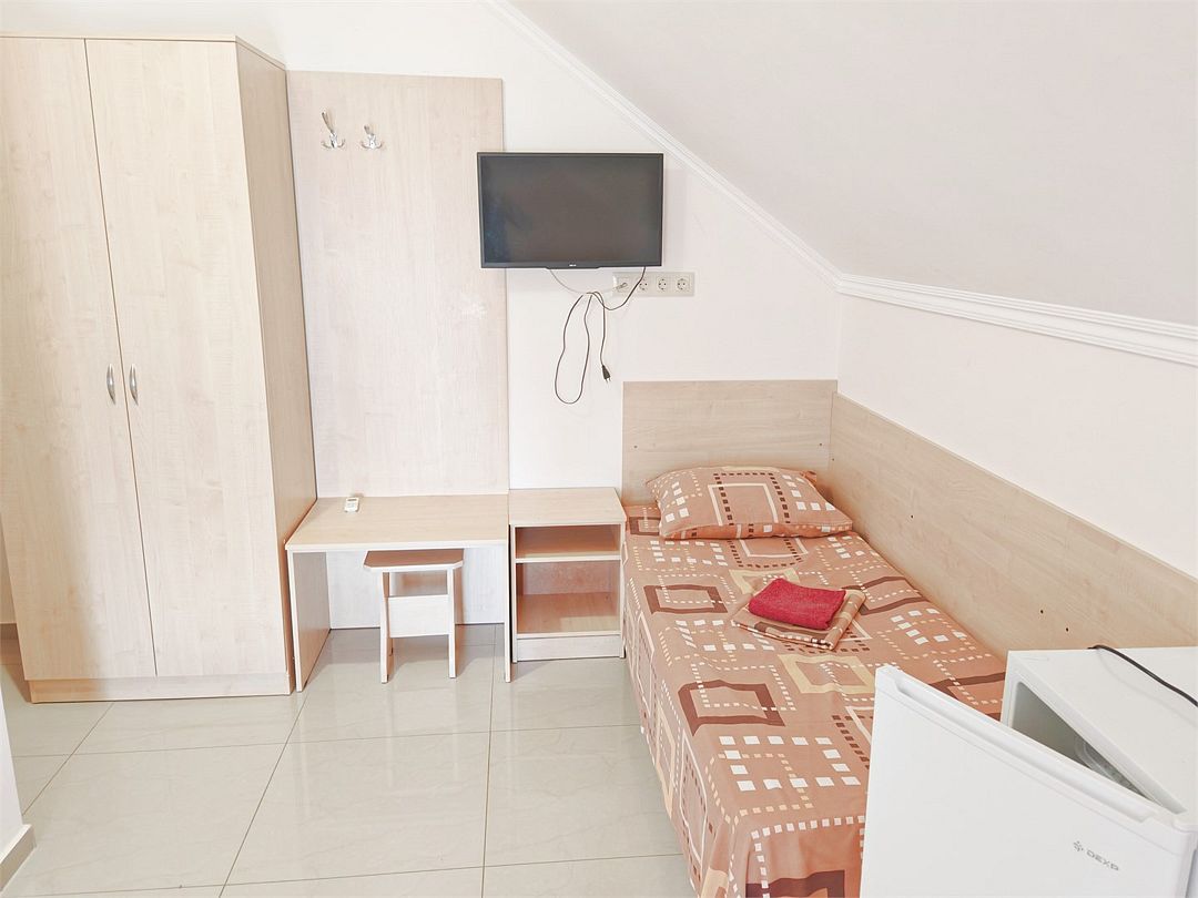 Стандартный 3-местный (мансарда)