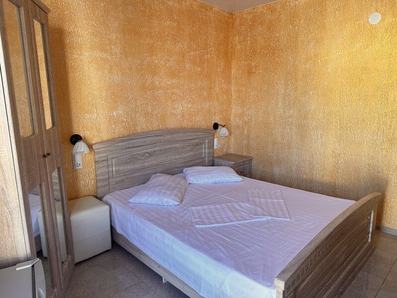 Люкс 4-местный 2-комнатный (с балконом)