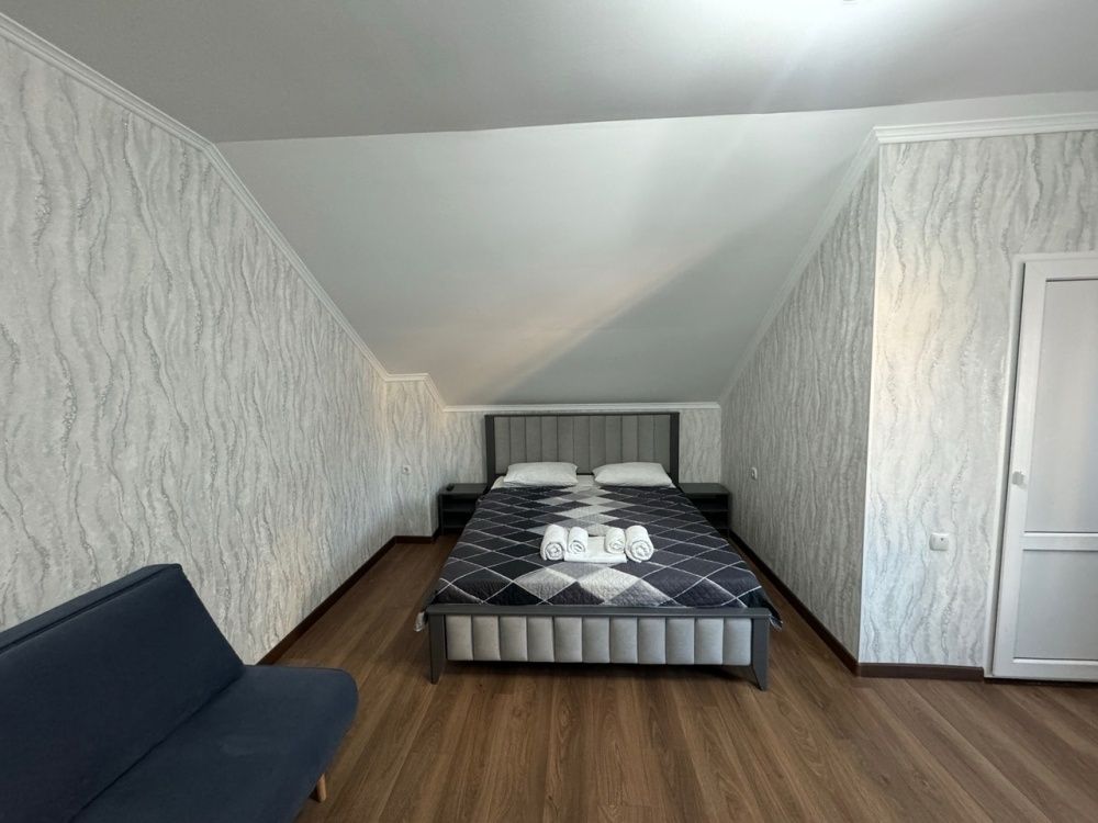 Стандартный 3-местный (с балконом)