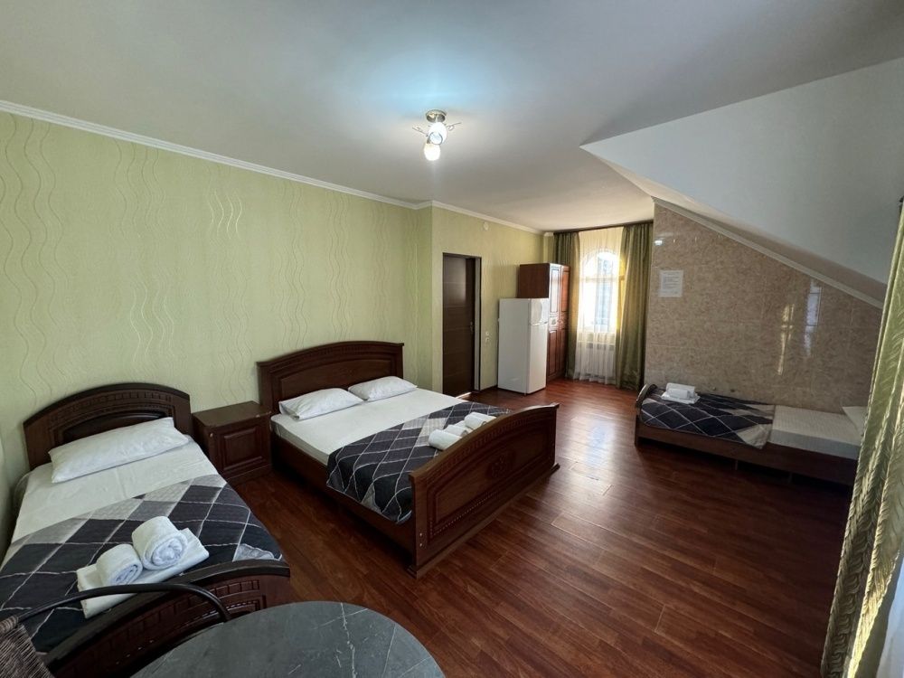 Стандартный 4-местный (с балконом)