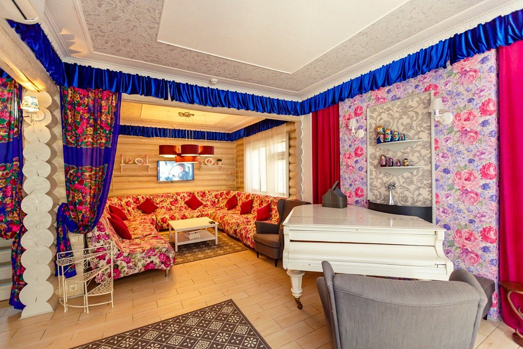 Коттедж 8-местный 4-комнатный (Матрешка)