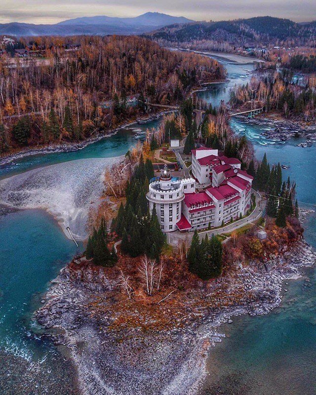 СПА-отель "Корона Алтая", Алтайский край, Катунь село Ая Алтайский район Бирюзовая Катунь
