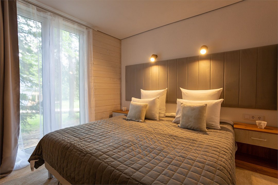 Коттедж Аквила 8-местный 4-комнатный