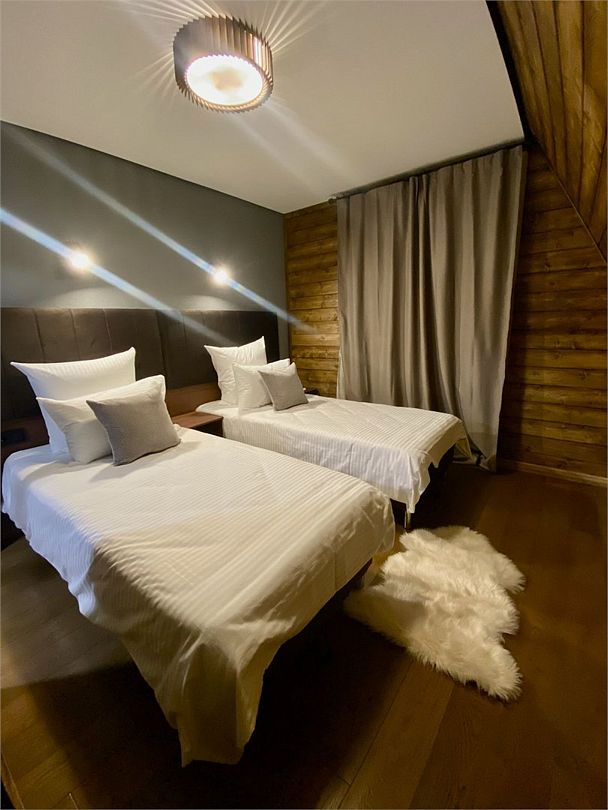 Коттедж Аквила 8-местный 4-комнатный