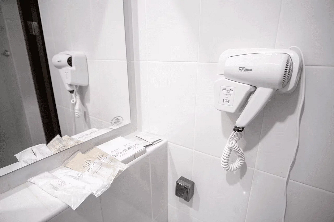 Номер 4-местный 2-комнатный (с балконом)