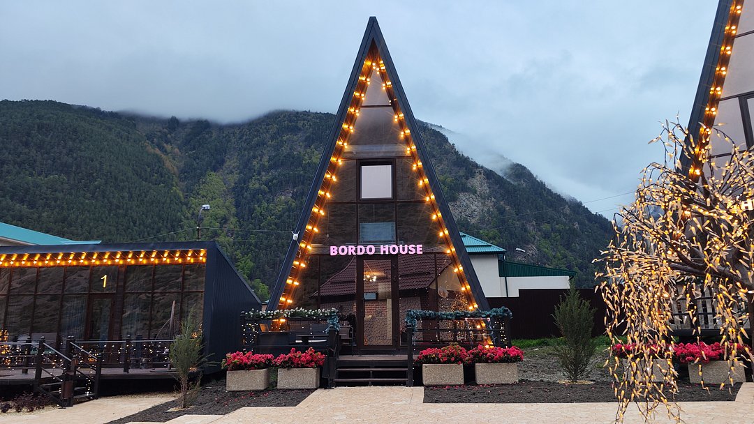 Шале Bordo House Elbrus (Бордо Хаус Эльбрус), Республика Кабардино-Балкария, Эльбрус Тегенекли Терскол Байдаево