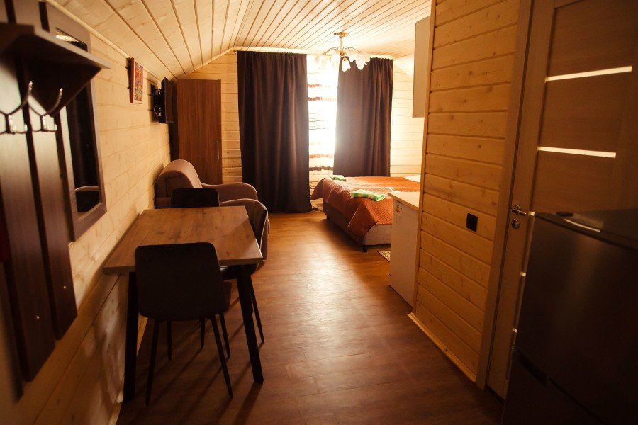 Номер 8-местный 2-комнатный (в доме №11, Второй этаж)