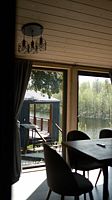 Домик для 2-6 человек Комфорт у озера, База отдыха Klever House Стеклянный ручей, Всеволожский район