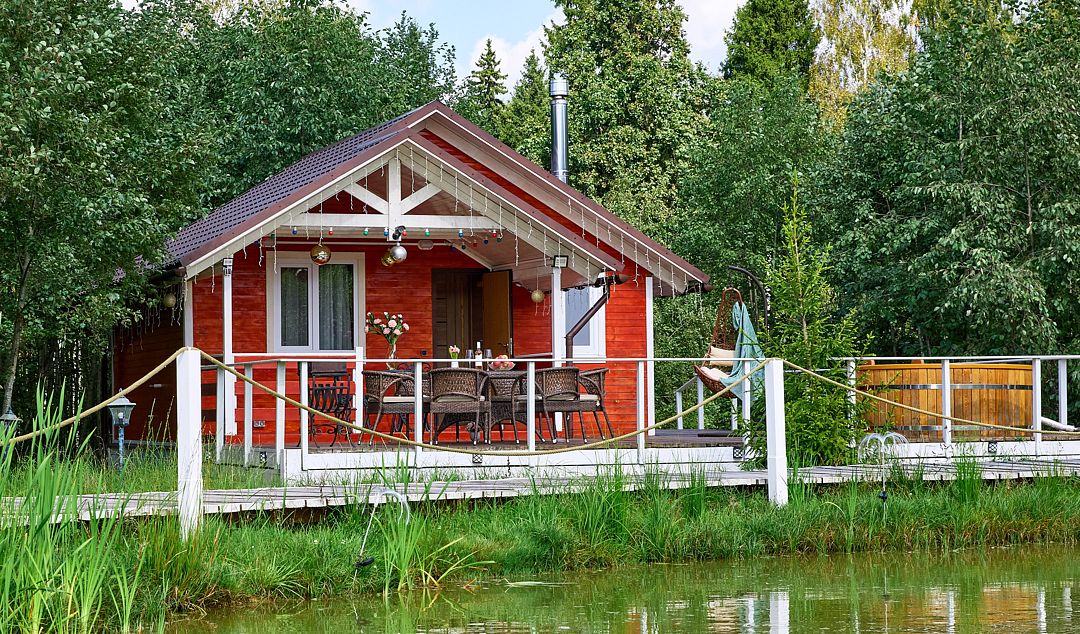 Дом у озера 4-местный 2-комнатный