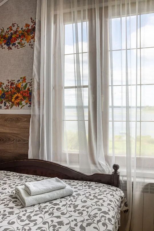 Дом 7-местный 2-комнатный (№1, с террасой)