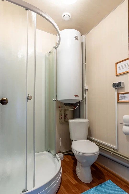 Дом 7-местный 2-комнатный (№1, с террасой)