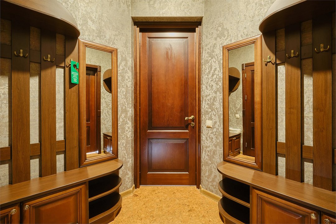 Люкс 4-местный 2-комнатный (без балкона)