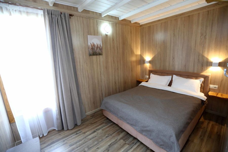 Коттедж 6-местный №1