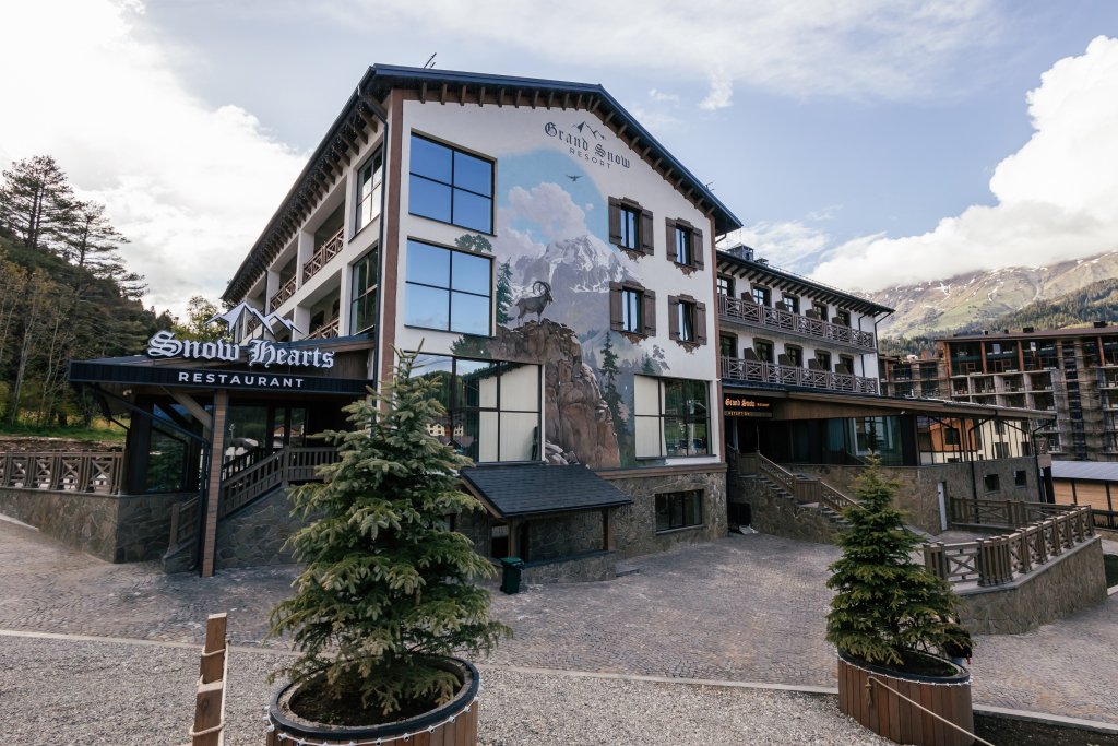 Отель GrandSnowResort (Гранд Сноу Резорт), Республика Карачаево-Черкесия, Архыз 
