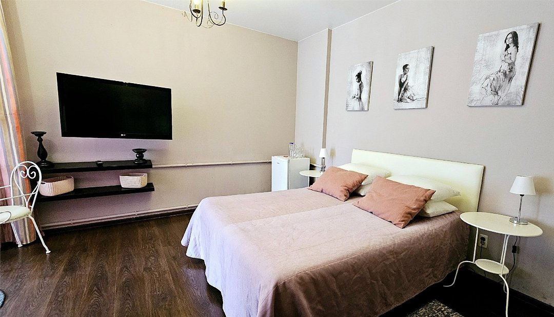 Люкс Мини 4-местный (корпус №4) 2 этаж