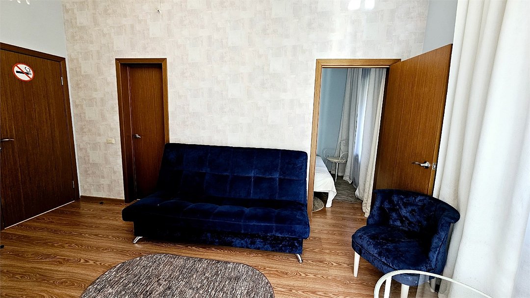 Люкс Мини 4-местный (корпус №4) 2 этаж