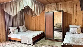 Вместительный номер с обеденной зоной, База отдыха Чегет Home, Архыз