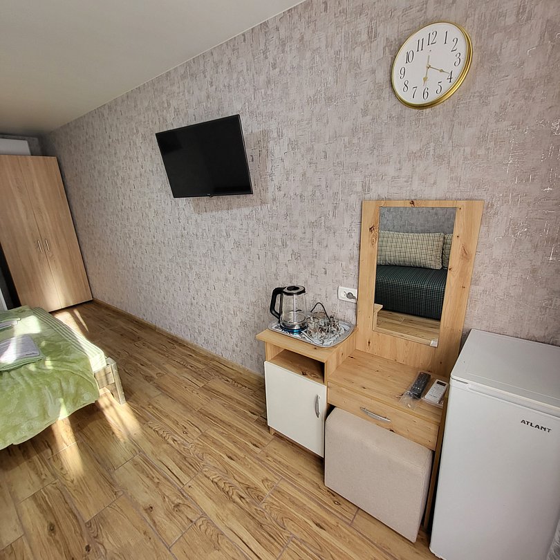 Номер 2-местный 1-комнатный (№14, этаж 1)