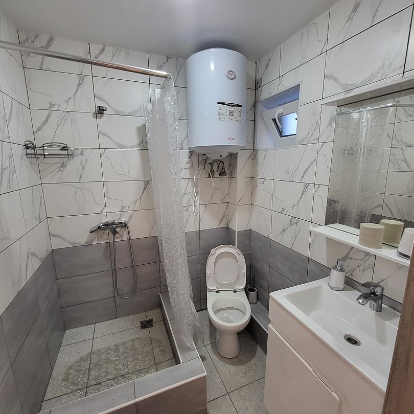 Номер 2-местный 1-комнатный (№16, этаж 1)