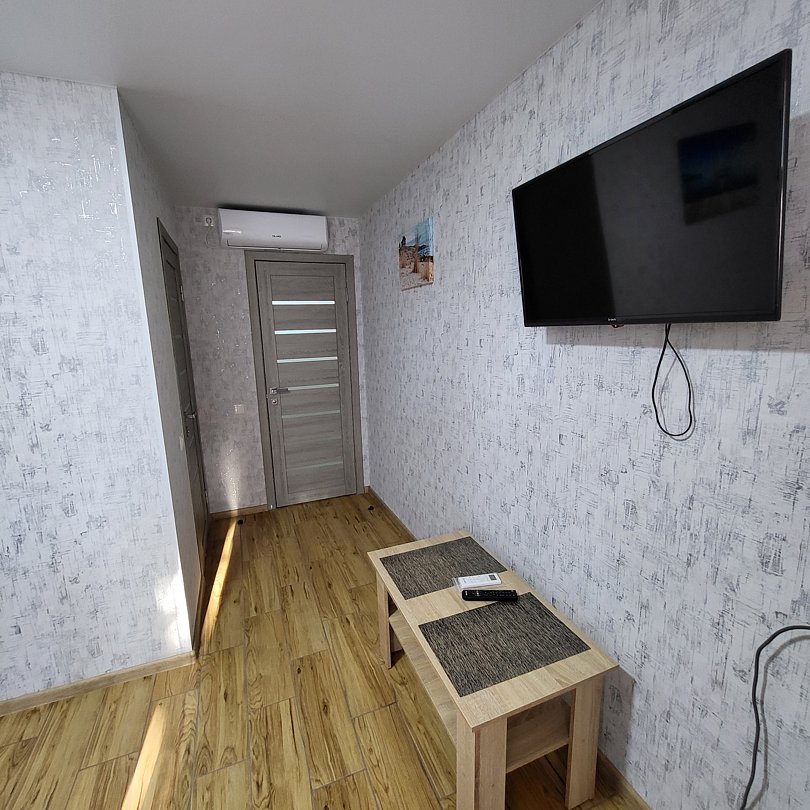 Номер 2-местный 2-комнатный (№11, этаж 1)